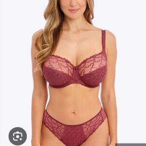 Fantasie Lace Underwire Bra Size Burgundy